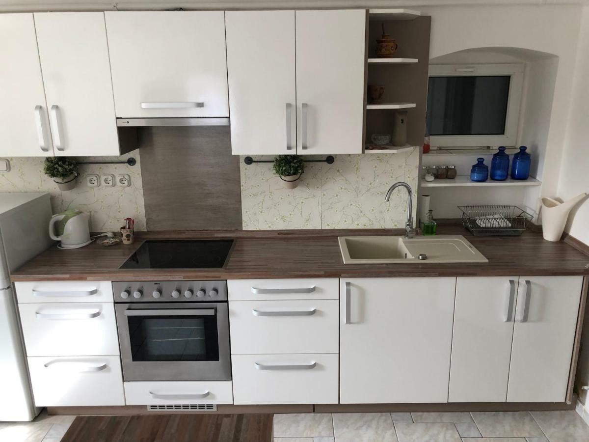 Klimo Apartment Pécs Exterior foto